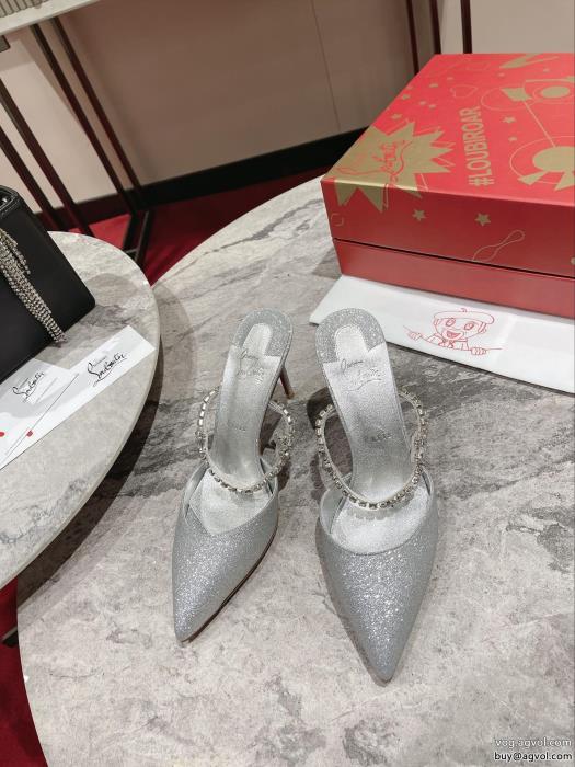 元気な印象に残りサイズわずかChristian Louboutinブーツ偽 ブランド _0_3