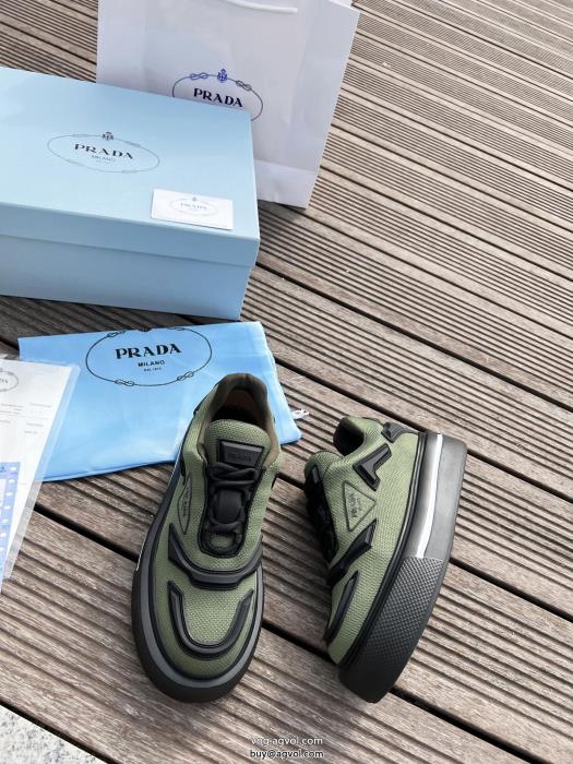 スニーカーPRADA最終価格セールトレンドスタイルブランド コピー 優良_0_4