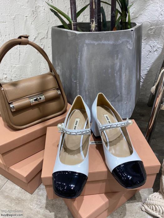 希少限定SS23カッコいい MIUMIUスニーカー激安 通販 ブランド_0_2
