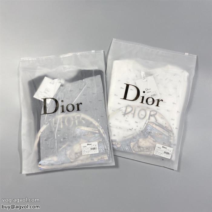 著名人の着用重宝するDIORブランド コピー 通販パーカー_0_0