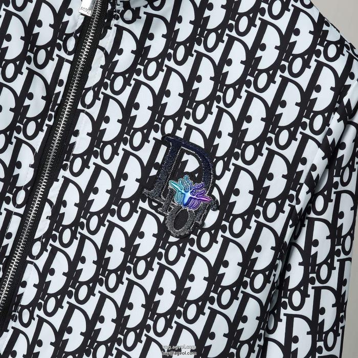 DIOR日本未入荷23SS海外直営ブランド フェイクジャケット_0_4