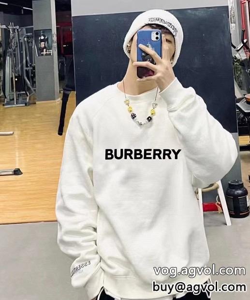 BURBERRYスタイルUPして着こなす愛用ブランド偽 ブランド パーカー_0_0