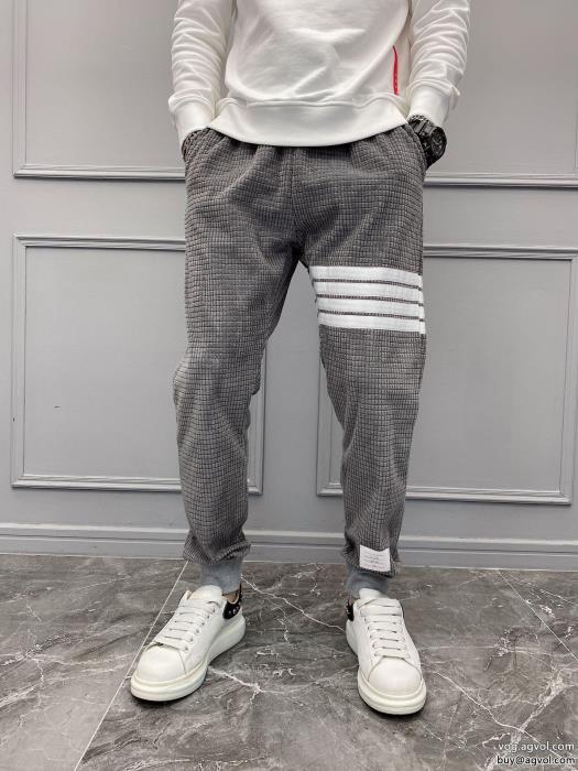 男女共用スラックス完売目前オシャレスタイルは今季もスーパー コピー ブランド一流THOM BROWNE_0_1