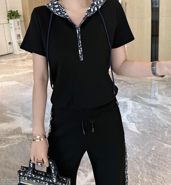 品がよくて値段が安い偽 ブランド 購入女性用の半袖スーツですDIOR2023年冬 オススメ新作最新人気　話題沸騰中_0_2