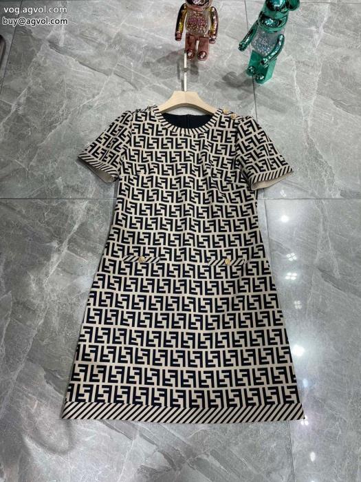 高品質素材完売必須☆お早めに耐久性ワンピースコピー 商品 販売FENDI_0_1
