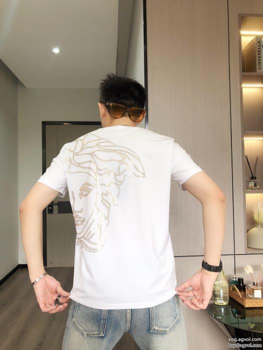 半袖TシャツVERSACEブランド コピー 激安最大の魅力オシャレ大人を虜にする2023新作_0_2