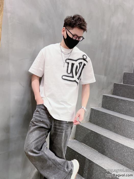 最新2023柔らかい色調半袖TシャツDIORブランド コピー 優良_0_1