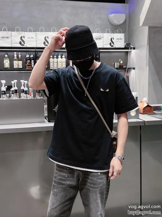 半袖Tシャツ大人買いする方も多い通勤にもOKブランド コピー ショップフェンディ_0_0