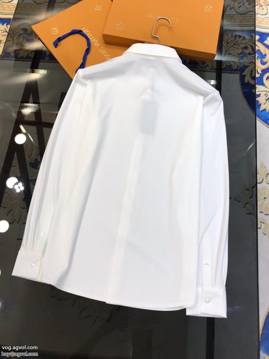 旬の気分を絶妙に格好良いDIOR長袖Tシャツブランド コピー ショップ_0_2