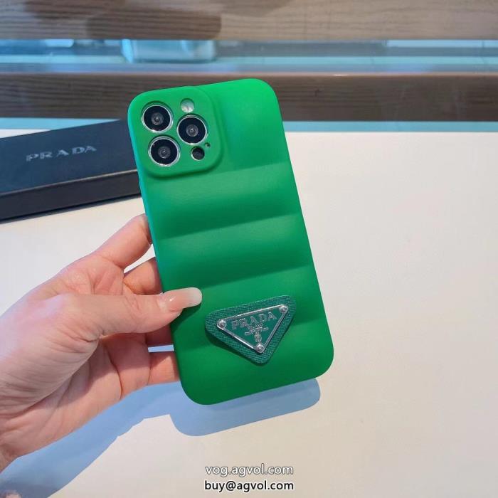 激安 通販 専門新しい潮流Iphone ケース カバーPRADA冬のコーデにぴったり先行入手_0_1