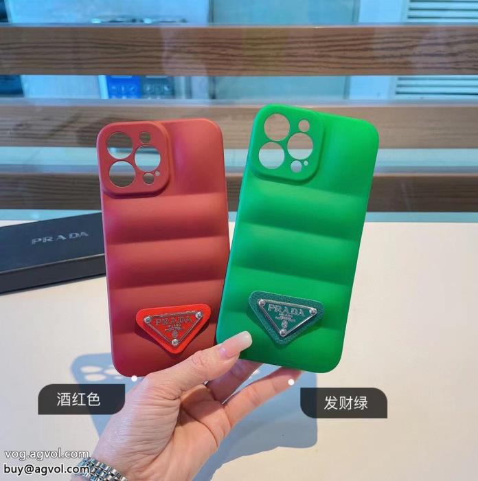 激安 通販 専門新しい潮流Iphone ケース カバーPRADA冬のコーデにぴったり先行入手_0_3