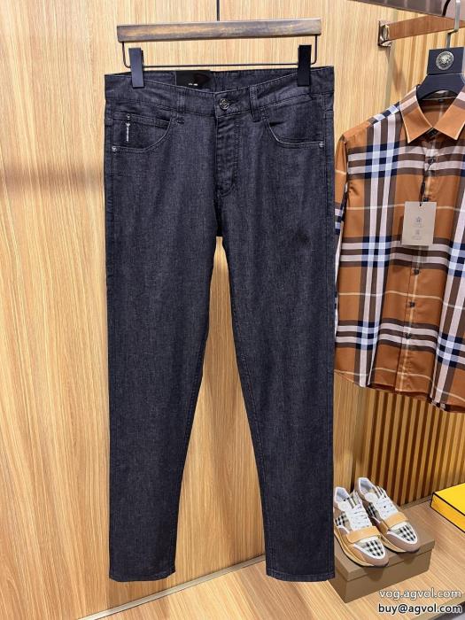 コピー 商品 ブランドジーンズSS23オシャレどんなシーンにもアルマーニ_0_0