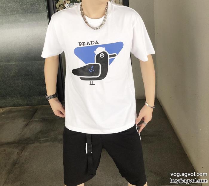 プラダ通年使えるアイテム大人っぽく仕上げ&nbsp;半袖Tシャツブランド コピー s 級_0_0