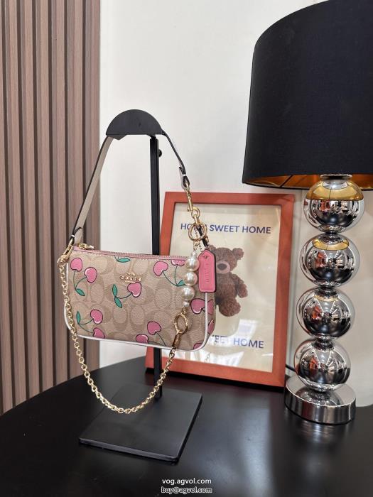 COACHコピー 商品 ブランド透け感優しい毎シーズン人気が高いバッグ_0_3