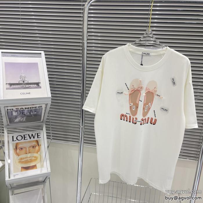 おしゃれを楽しむ！優秀なアイテム半袖Tシャツスーパー コピー 安心 ミュウミュウ_0_4