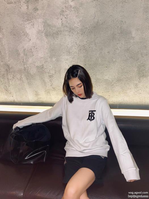 BURBERRY偽 ブランド機能的なアイテム大人気セール長袖Tシャツ_0_1