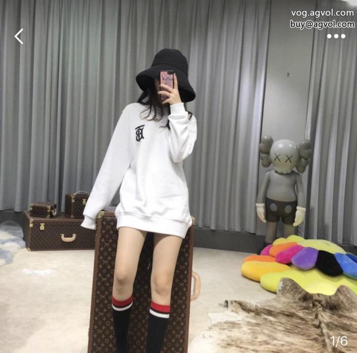 BURBERRY偽 ブランド機能的なアイテム大人気セール長袖Tシャツ_1_0