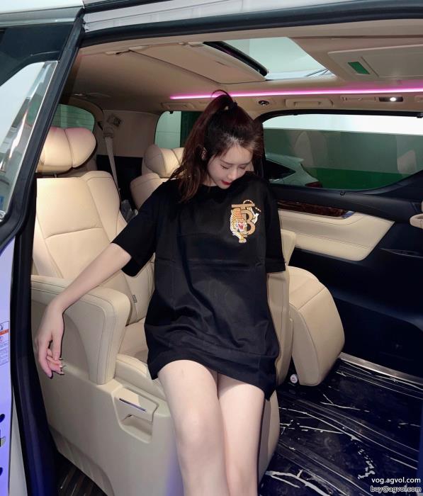 偽物 ブランド 販売半袖Tシャツ上質感23SS 2023最新作 海外発バーバリー_0_2
