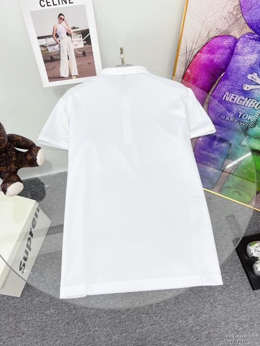 アルマーニ半袖Tシャツ人気上昇中お気に入りのスタイル偽物 ブランド_1_0