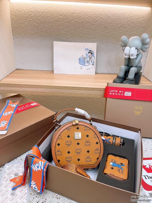 今季はファション感漂うお気に入りの1枚バッグMCMスーパー コピー 通販_0_3