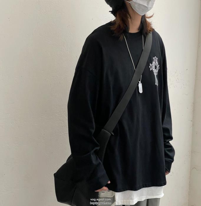 コピー 通販パーカー元気な印象に2023を感じさせるCHROME HEARTS_0_2