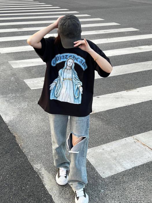 クロムハーツ23新作 セール 大人OK雑誌にも人気掲載アイテムブランド スーパー コピー 舗半袖Tシャツ_0_0