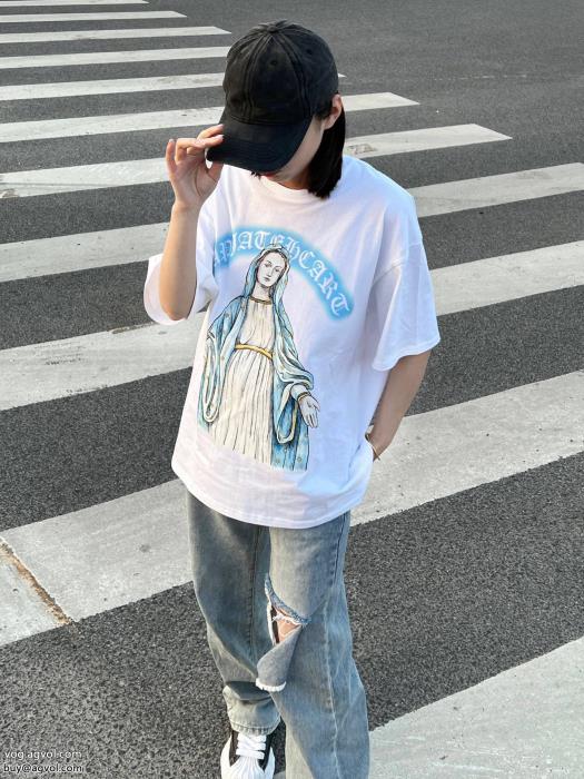 クロムハーツ23新作 セール 大人OK雑誌にも人気掲載アイテムブランド スーパー コピー 舗半袖Tシャツ_0_4
