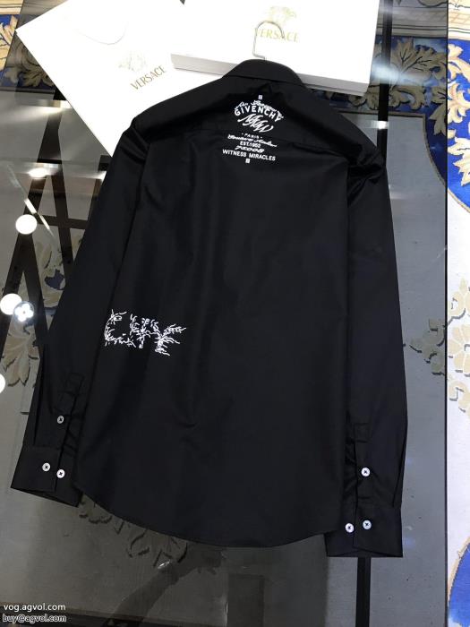 ジバンシー大人な印象が溢れ出る先着順　早い者勝ち限定ブランド コピー s 級長袖Tシャツ_0_2