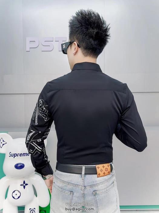 長袖TシャツCHROME HEARTSブランド コピー 販売色気のあるスタイルに仕上げ2023に使えるおすすめトップス_0_4