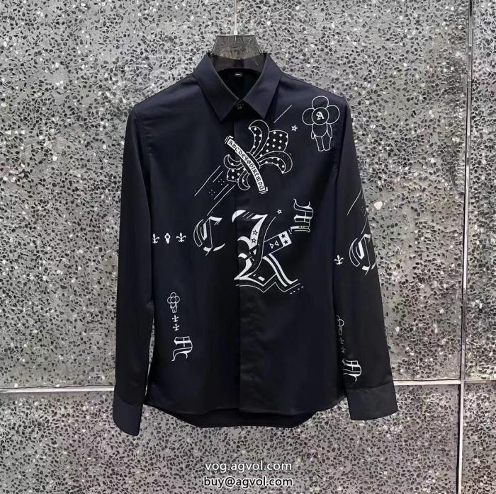 長袖TシャツCHROME HEARTSブランド コピー 販売色気のあるスタイルに仕上げ2023に使えるおすすめトップス_0_6
