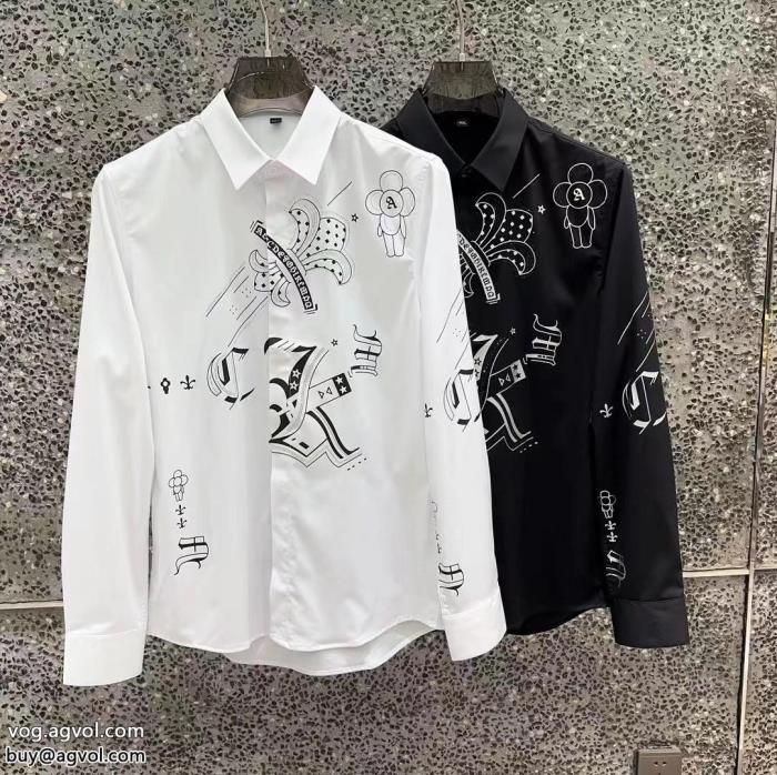 長袖TシャツCHROME HEARTSブランド コピー 販売色気のあるスタイルに仕上げ2023に使えるおすすめトップス_0_7