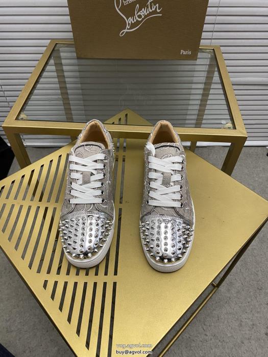 Christian Louboutinスニーカー優しげな高級人気色早期完売コピー 商品 販売_0_1