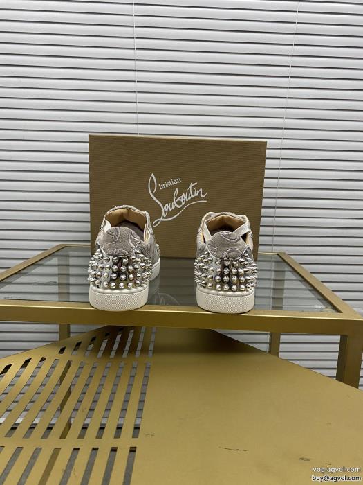 Christian Louboutinスニーカー優しげな高級人気色早期完売コピー 商品 販売_0_3