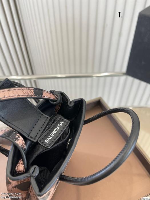 balenciagaバッグ通販 ブランド定番が欲しい方2023年2023新作モデル_0_6