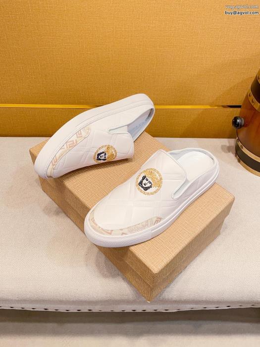 VERSACEコピー ブランド 販売スニーカーカジュアルなのに高感度が高くオシャレ大人を虜にする2023新作_0_1