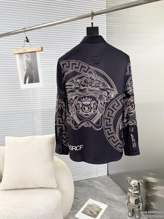 今年の大トレンドファッションの最先端！ブランド 激安長袖TシャツVERSACE_0_0