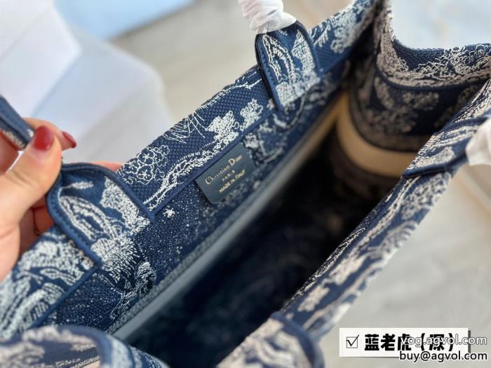 DIORブランド フェイクバッグカジュアルで気分爽快お洒落上級者_0_5