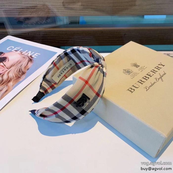 アクセサリースーパー コピー 安心BURBERRY雑誌も街も人気アイテムカワイイ雰囲気_0_6