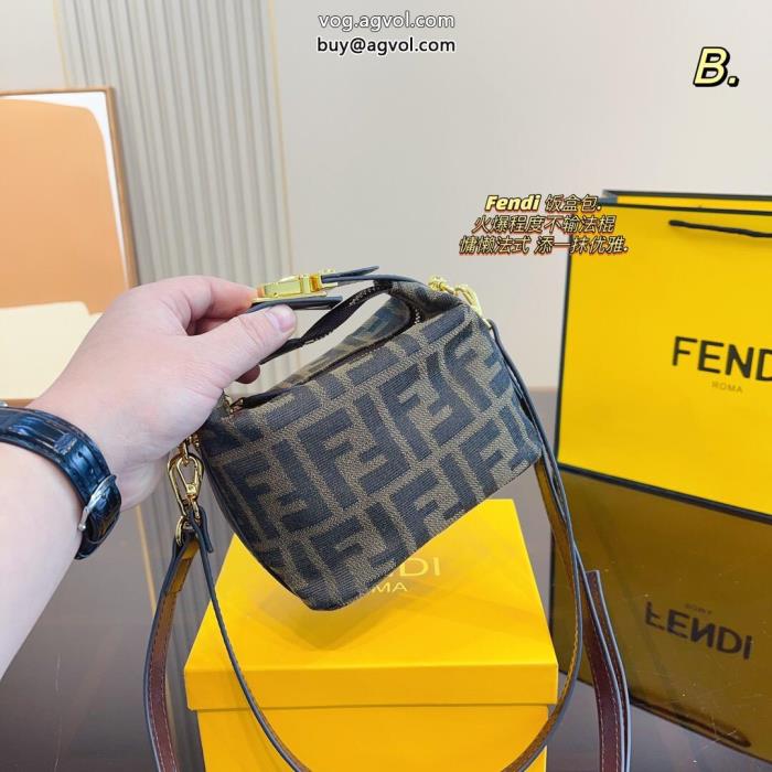 個性派さん甘過ぎず大人な印象にバッグブランド 品 スーパー コピーFENDI_0_1