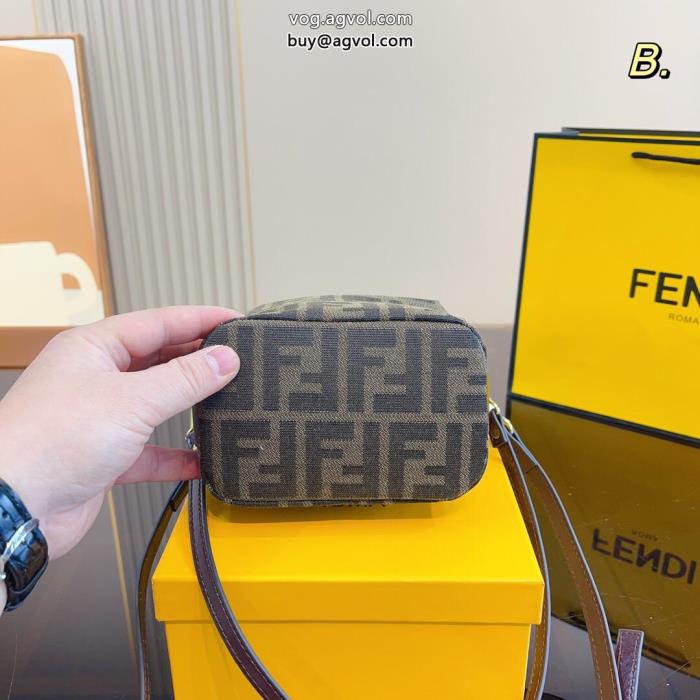 個性派さん甘過ぎず大人な印象にバッグブランド 品 スーパー コピーFENDI_0_2