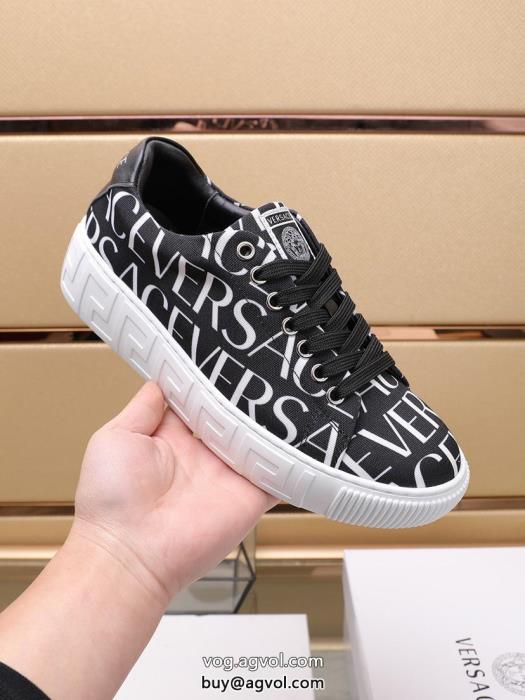 偽 ブランドスニーカー日本即完売予想素敵なデザインVERSACE_0_3
