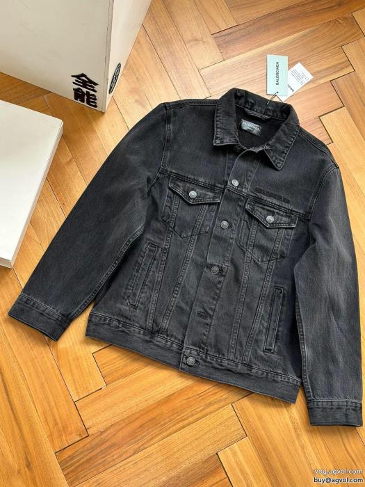 ブランド 通販 激安バレンシアガ高い品質を誇る今年の冬は着こなしデニムの服_0_2