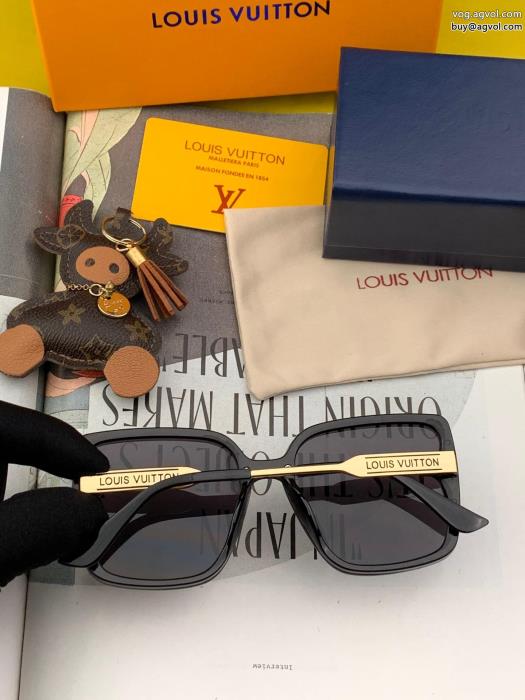 ブランド コピー 通販LOUIS VUITTONサングラス絶妙な抜け感クラシカル_0_4