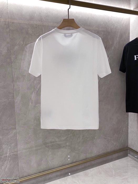 偽物 通販 ブランド コピー半袖Tシャツ23AW お早目に人気が続行限定アイテム_0_1