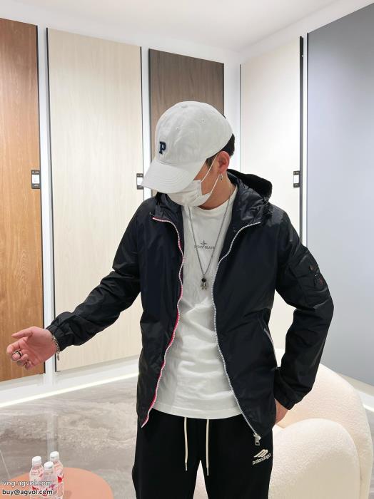 ジャケットブランド コピー 販売 爆発的人気　再入荷素敵デザイン未入荷ブランドMONCLER_0_3