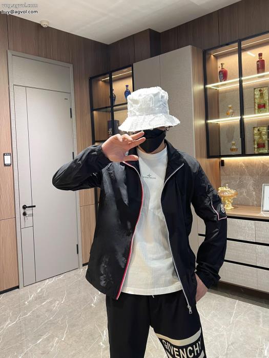 ジャケット透け感優しい決算在庫処分コピー 品 ブランドMONCLER_0_2