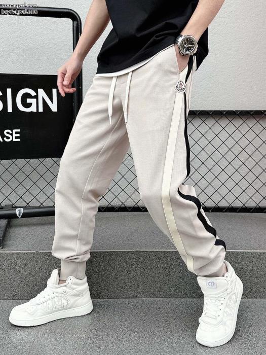 MONCLERスラックスブランド コピー 通販一目惚れしたSS23完売必至_0_1
