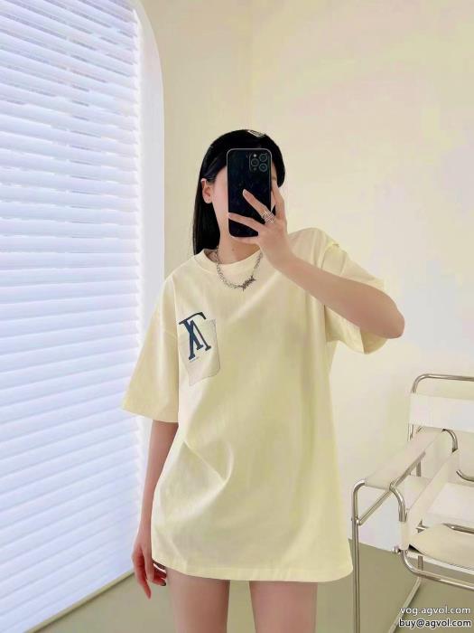 LOUIS VUITTONコピー 商品 販売肌触りの良いサラりと海外大人気アイテム半袖Tシャツ_0_2
