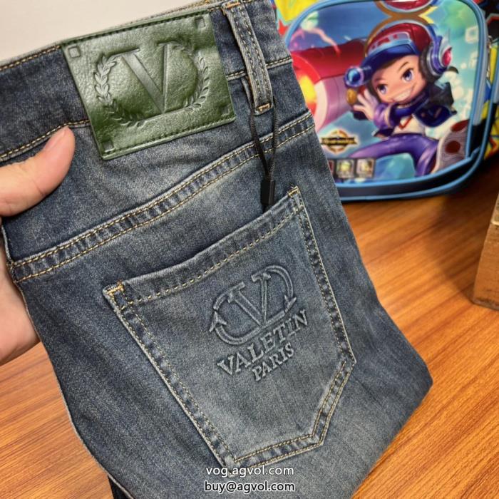 大人気商品流行スタイル2023新作コピー 品 販売VALENTINOジーンズ_0_0