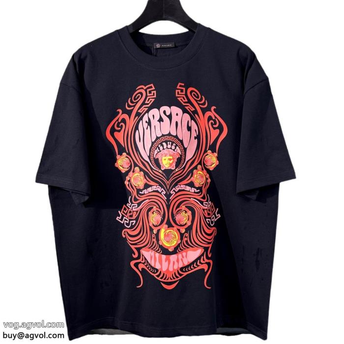 VERSACE超カッコイイ販売店舗限定モデル半袖Tシャツブランド コピー 優良_0_2